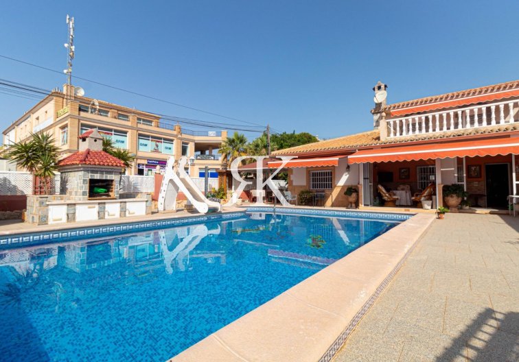 Segunda mano - Villa independiente - Cabo Roig - La Regia