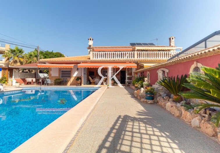 Segunda mano - Villa independiente - Cabo Roig - La Regia