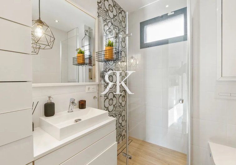 Segunda mano - Villa independiente - Orihuela Costa - La Zenia