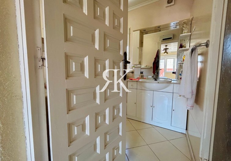 Resale - Detached Villa - Torrevieja - El Chaparral