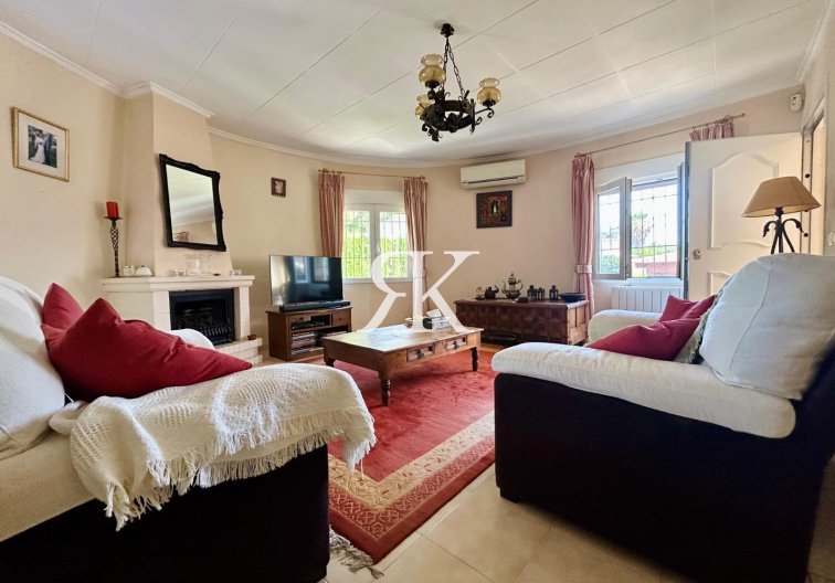 Resale - Detached Villa - Torrevieja - El Chaparral