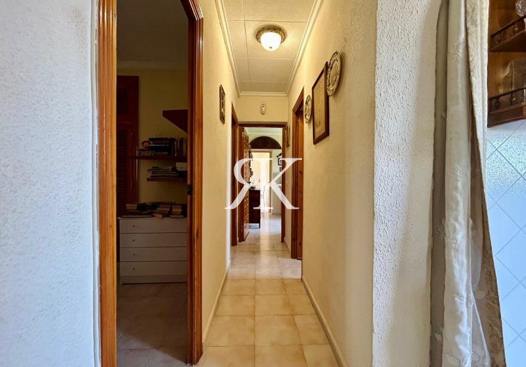 Resale - Detached Villa - Torrevieja - El Chaparral