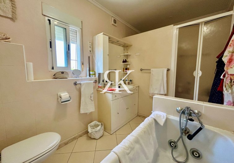 Resale - Detached Villa - Torrevieja - El Chaparral