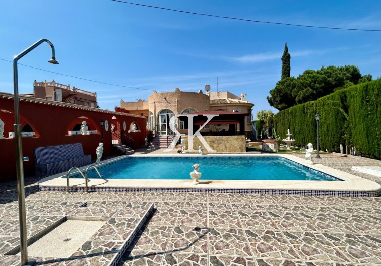 Resale - Detached Villa - Torrevieja - El Chaparral