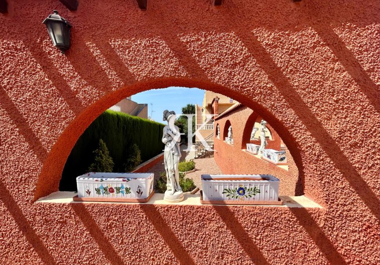 Resale - Detached Villa - Torrevieja - El Chaparral