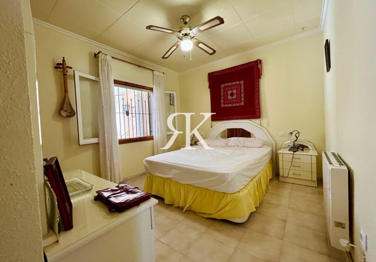 Resale - Detached Villa - Torrevieja - El Chaparral