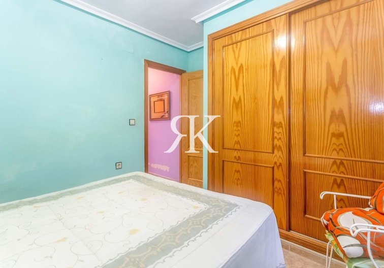 Segunda mano - Villa independiente - Orihuela Costa - La Zenia