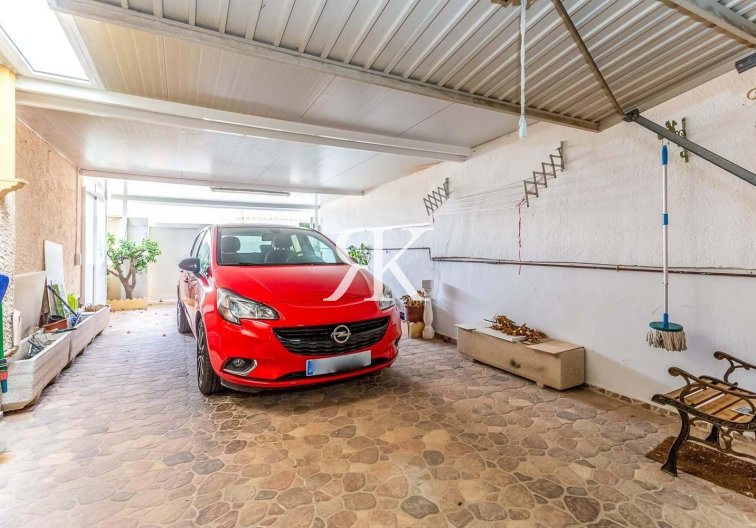 Segunda mano - Villa independiente - Orihuela Costa - La Zenia