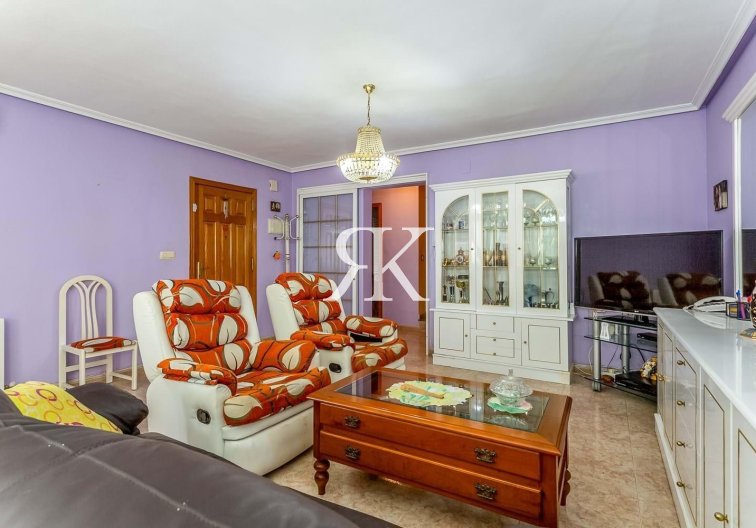 Segunda mano - Villa independiente - Orihuela Costa - La Zenia