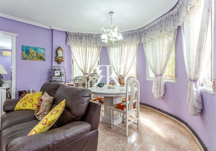 Segunda mano - Villa independiente - Orihuela Costa - La Zenia