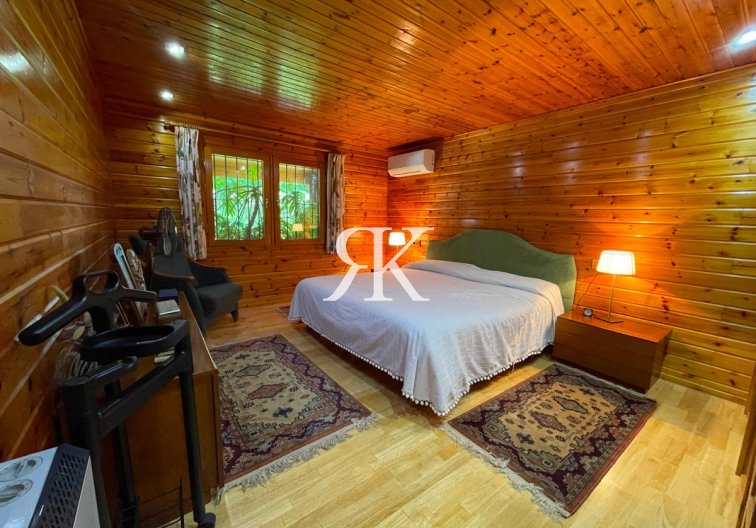 Resale - Villa with Guest Accommodation - San Fulgencio