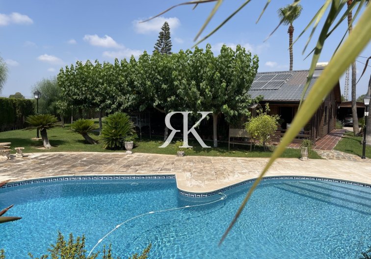 Resale - Villa with Guest Accommodation - San Fulgencio