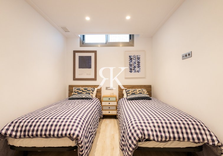 Resale - Detached Villa - Orihuela Costa - Villamartín