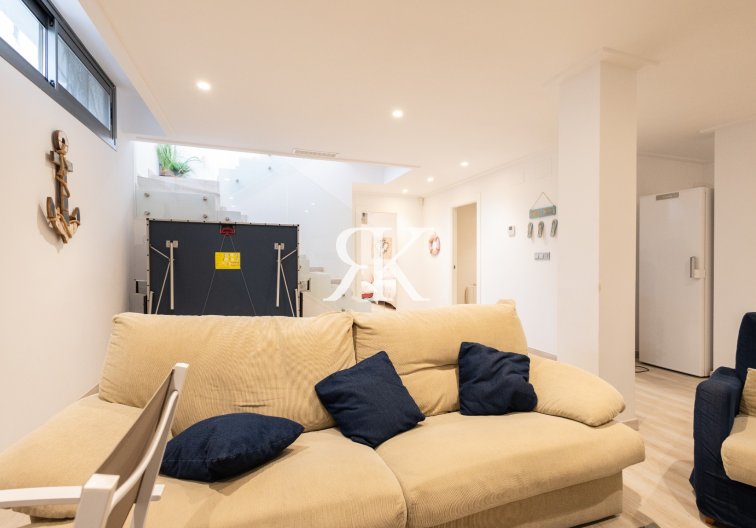 Resale - Detached Villa - Orihuela Costa - Villamartín