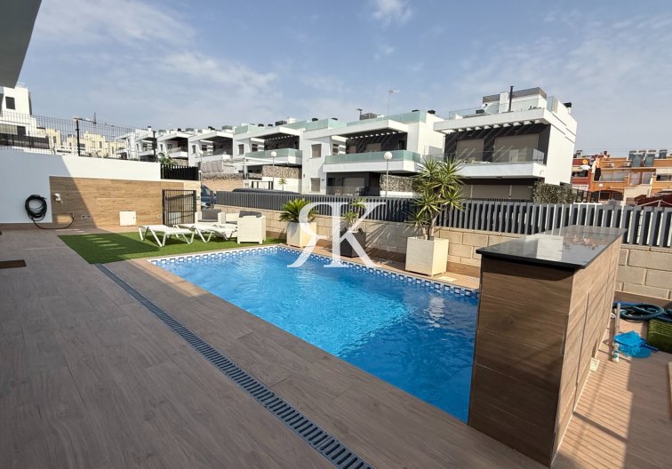 Resale - Detached Villa - Orihuela Costa - Villamartín