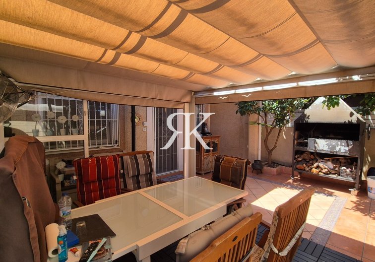 Resale - Townhouse - Torrevieja - Aguas Nuevas