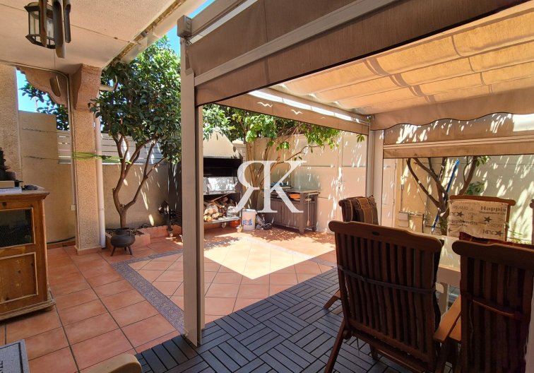 Resale - Townhouse - Torrevieja - Aguas Nuevas