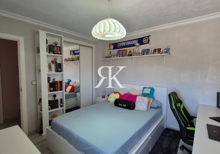 Resale - Townhouse - Torrevieja - Aguas Nuevas