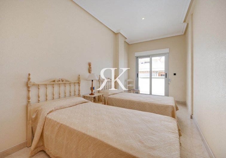 Herverkoop - Penthouse - Torrevieja - Playa del Cura