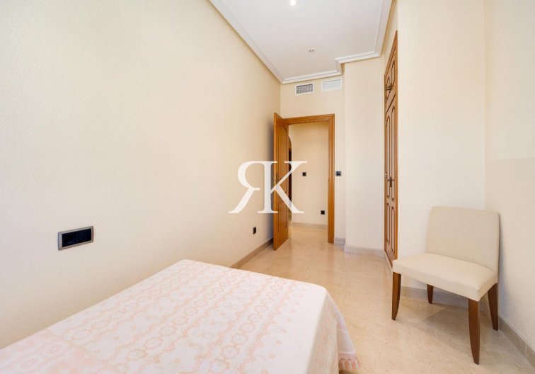 Herverkoop - Penthouse - Torrevieja - Playa del Cura