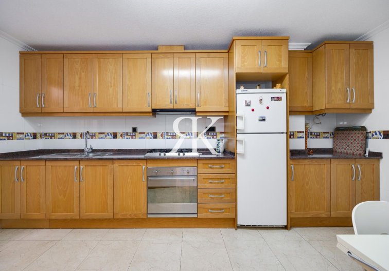 Herverkoop - Penthouse - Torrevieja - Playa del Cura