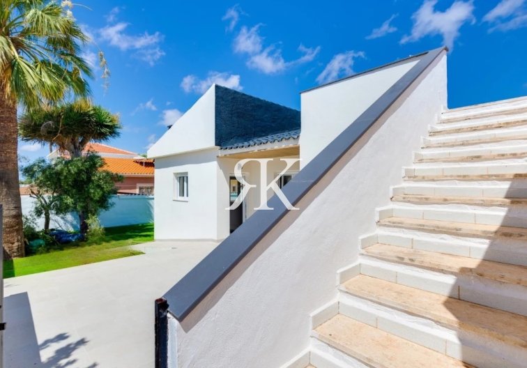 Revente - Villa Individuelle - Torrevieja - El Chaparral