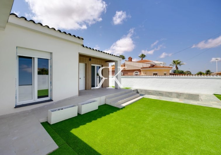 Revente - Villa Individuelle - Torrevieja - El Chaparral