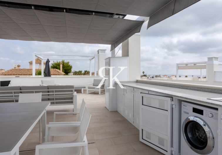 Wiederverkauf - Bungalow im obersten Stockwerk - San Miguel de Salinas - Blue Lagoon