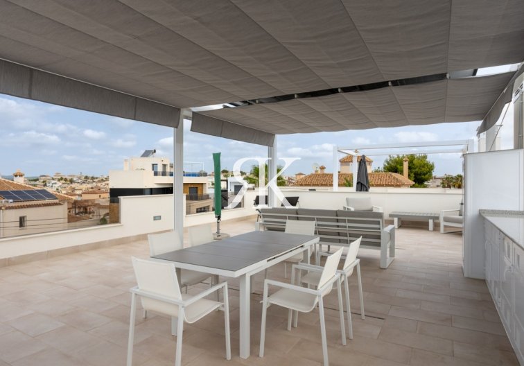 Wiederverkauf - Bungalow im obersten Stockwerk - San Miguel de Salinas - Blue Lagoon