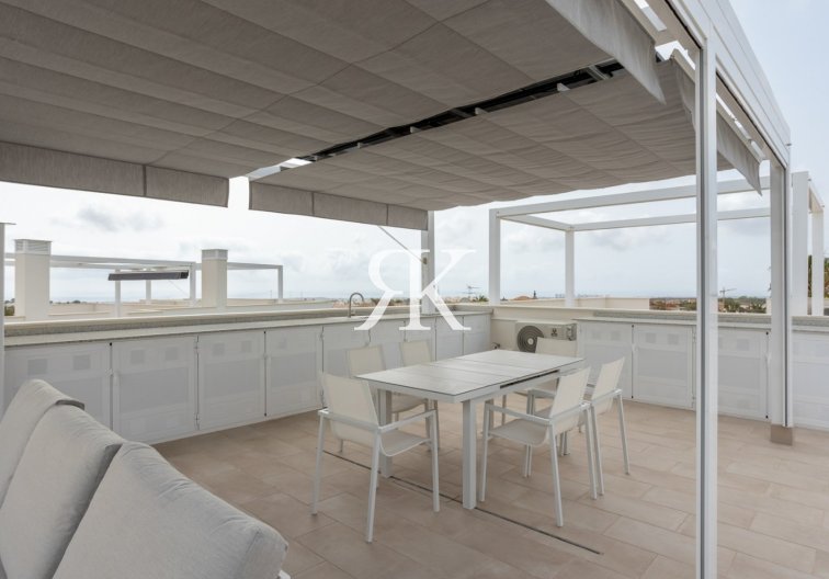 Wiederverkauf - Bungalow im obersten Stockwerk - San Miguel de Salinas - Blue Lagoon