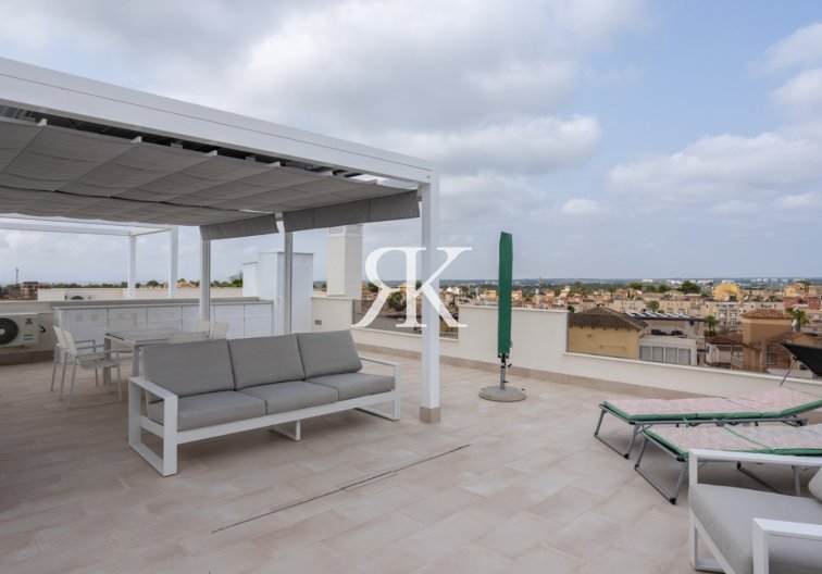 Wiederverkauf - Bungalow im obersten Stockwerk - San Miguel de Salinas - Blue Lagoon