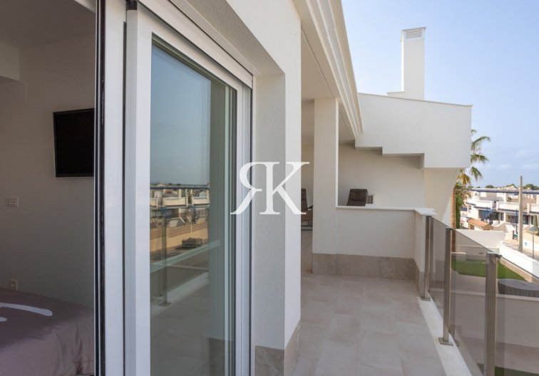 Wiederverkauf - Bungalow im obersten Stockwerk - San Miguel de Salinas - Blue Lagoon