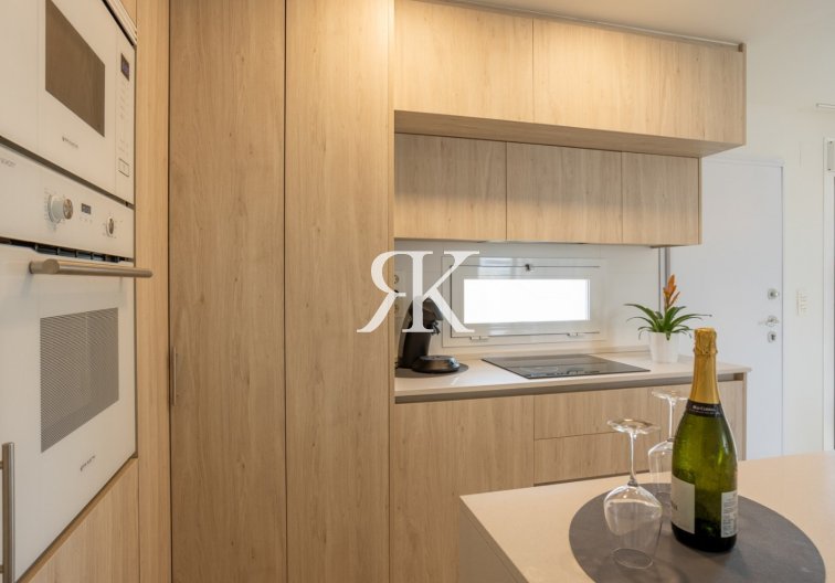 Wiederverkauf - Bungalow im obersten Stockwerk - San Miguel de Salinas - Blue Lagoon