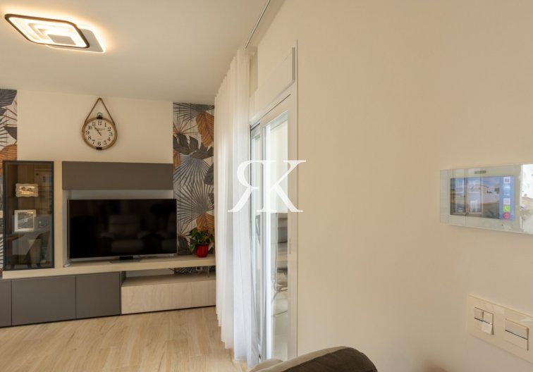 Wiederverkauf - Bungalow im obersten Stockwerk - San Miguel de Salinas - Blue Lagoon