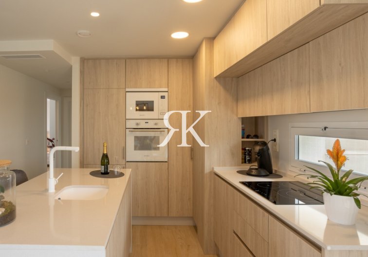 Wiederverkauf - Bungalow im obersten Stockwerk - San Miguel de Salinas - Blue Lagoon