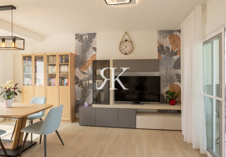 Wiederverkauf - Bungalow im obersten Stockwerk - San Miguel de Salinas - Blue Lagoon