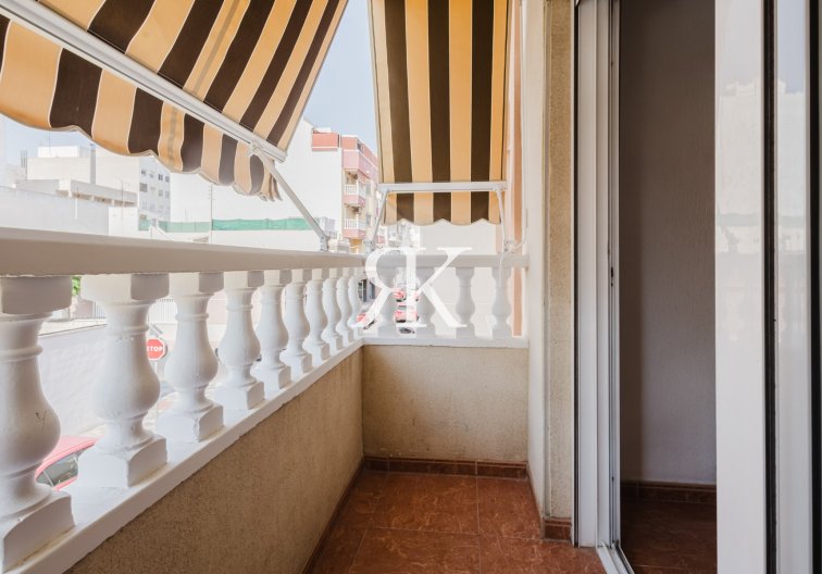 Revente - Appartement - Torrevieja - Centro