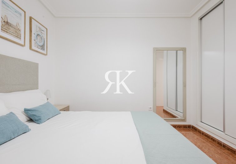 Revente - Appartement - Torrevieja - Centro