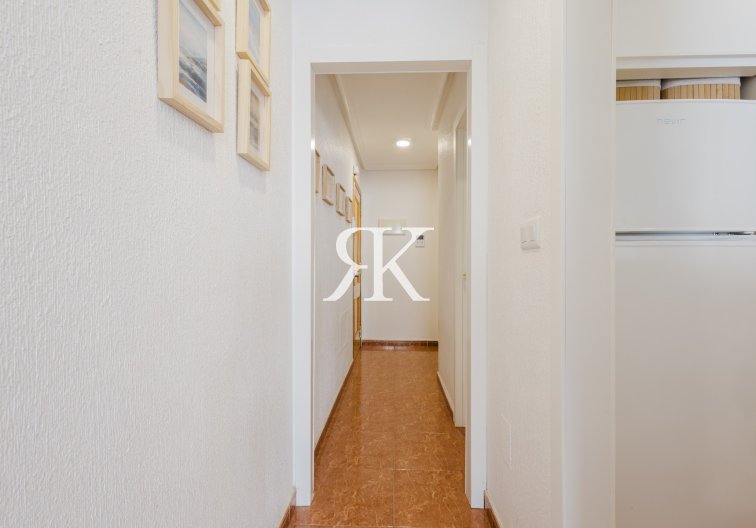 Revente - Appartement - Torrevieja - Centro