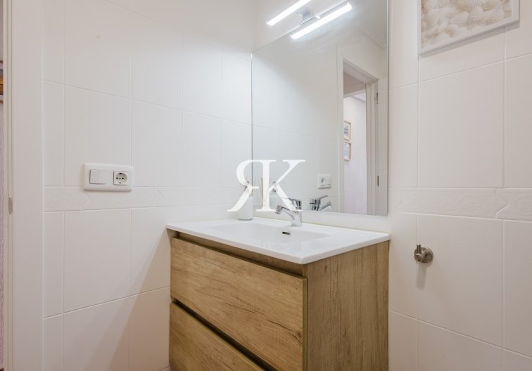 Revente - Appartement - Torrevieja - Centro