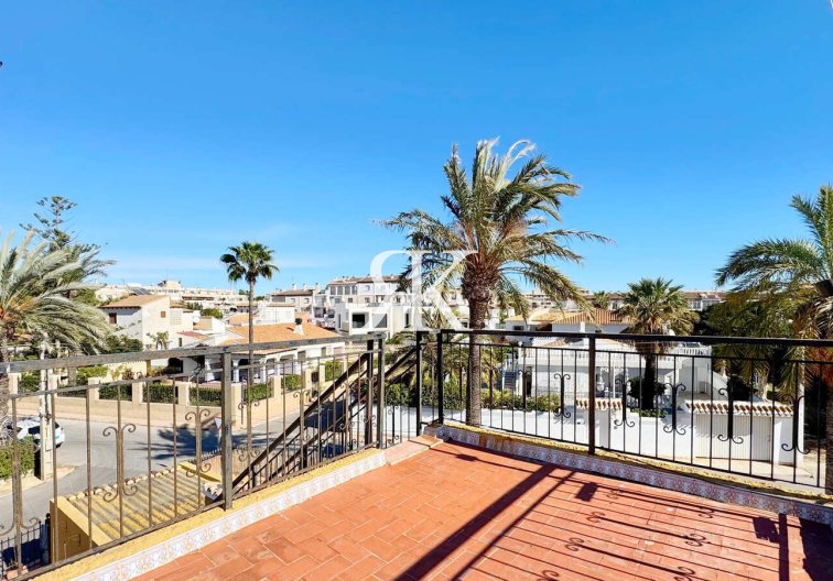 Wiederverkauf - Doppelhaushälfte - Torrevieja - Punta Prima
