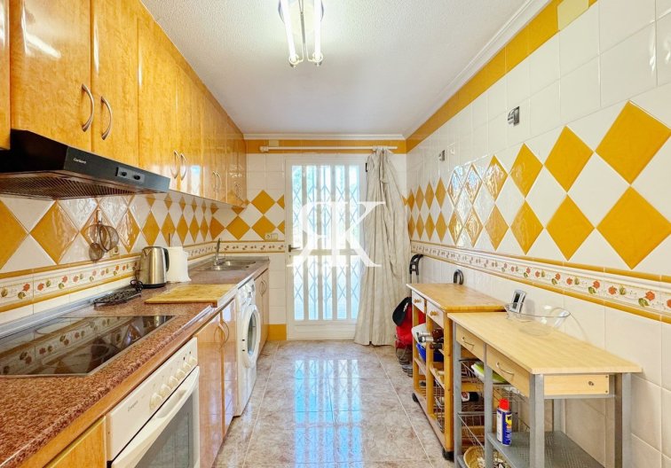 Wiederverkauf - Doppelhaushälfte - Torrevieja - Punta Prima