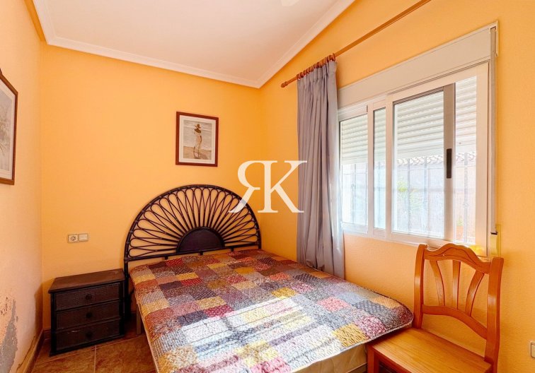 Wiederverkauf - Doppelhaushälfte - Torrevieja - Punta Prima