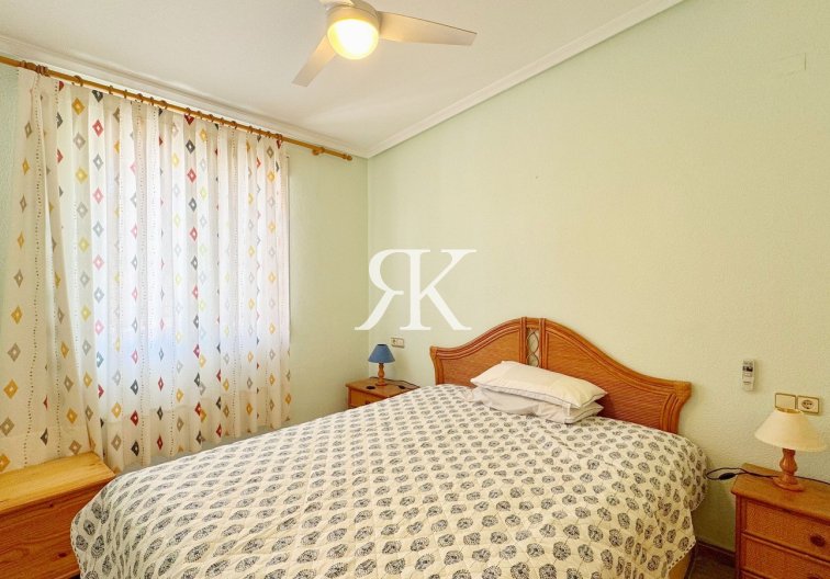 Wiederverkauf - Doppelhaushälfte - Torrevieja - Punta Prima