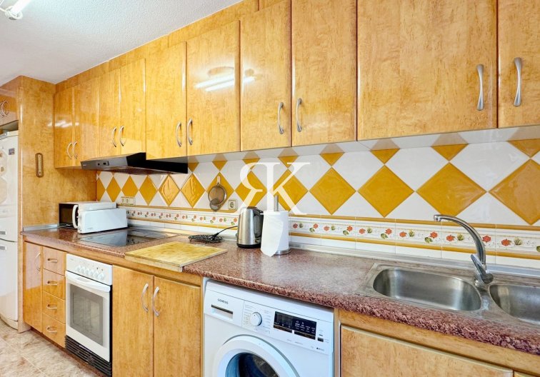 Wiederverkauf - Doppelhaushälfte - Torrevieja - Punta Prima