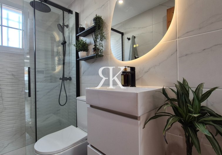 Segunda mano - Villa independiente - Orihuela Costa - Lomas de Cabo Roig