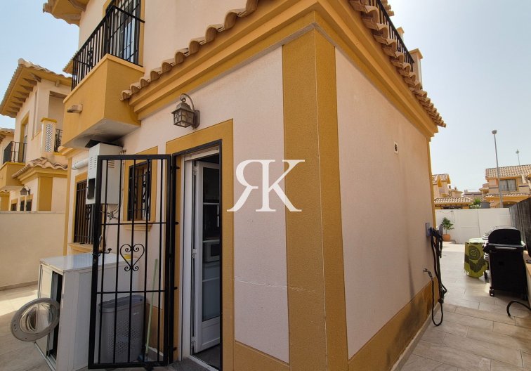 Segunda mano - Villa independiente - Orihuela Costa - Lomas de Cabo Roig