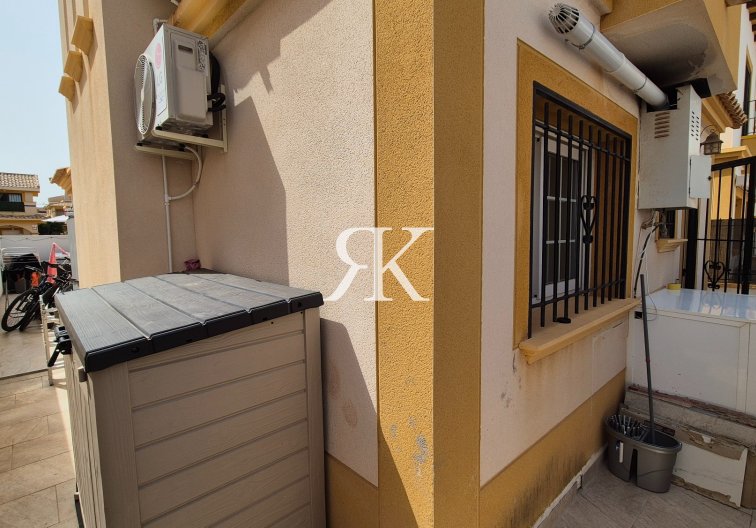 Segunda mano - Villa independiente - Orihuela Costa - Lomas de Cabo Roig