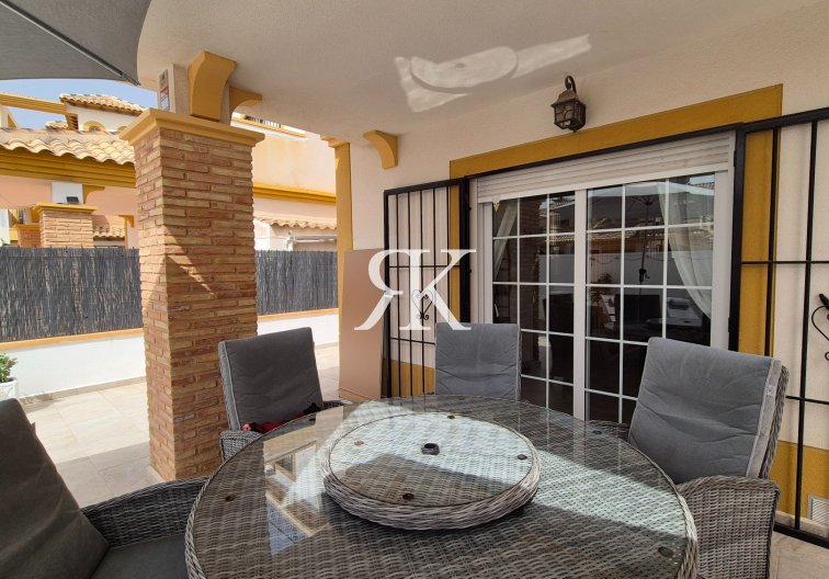 Segunda mano - Villa independiente - Orihuela Costa - Lomas de Cabo Roig