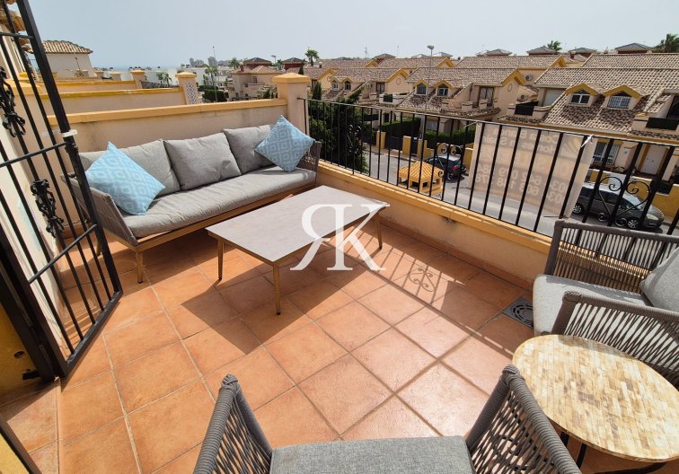 Segunda mano - Villa independiente - Orihuela Costa - Lomas de Cabo Roig